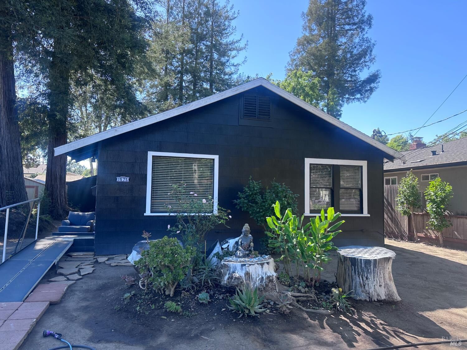 Property Photo: 1575 Orchard Street CA 95404