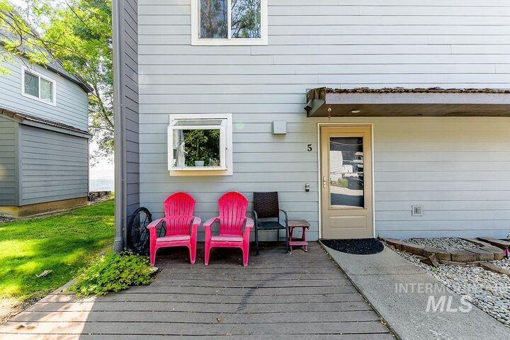 Property Photo:  605 Indian Hills Drive 5  ID 83843 