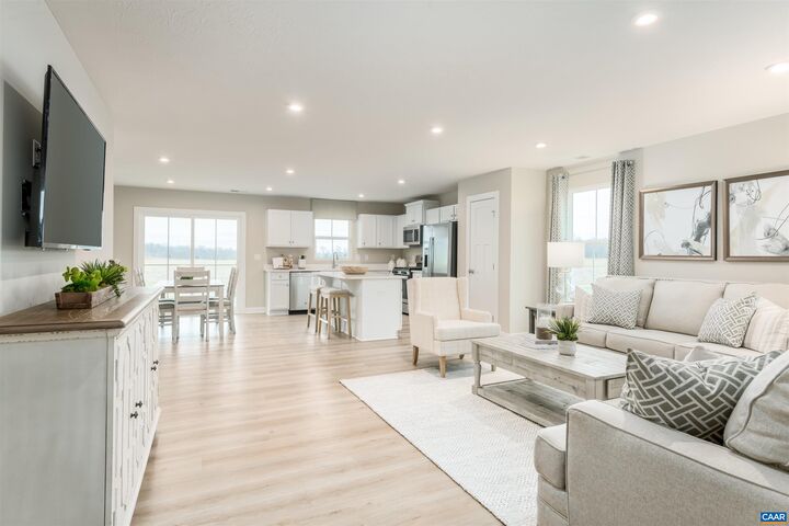 Property Photo:  189 Glacier Ave  VA 22923 