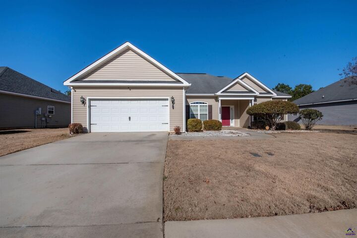 Property Photo:  310 Flowing Meadows Drive  GA 31047 