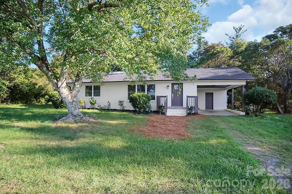 Property Photo:  238 Davis Road  NC 28152 