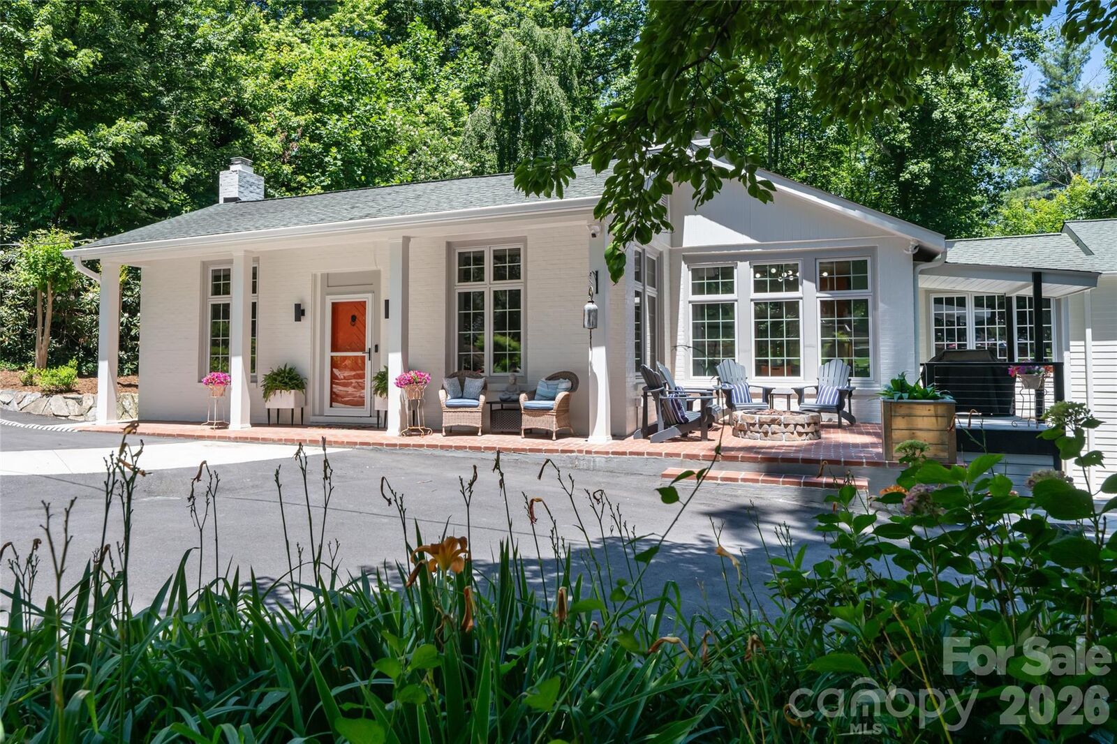 Property Photo:  2511 Kanuga Road  NC 28739 