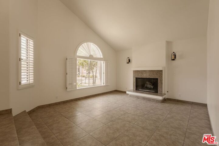 Property Photo: 17323 San Jose St CA 91344