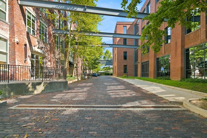 Property Photo:  448 W Nationwide Boulevard  OH 43215 