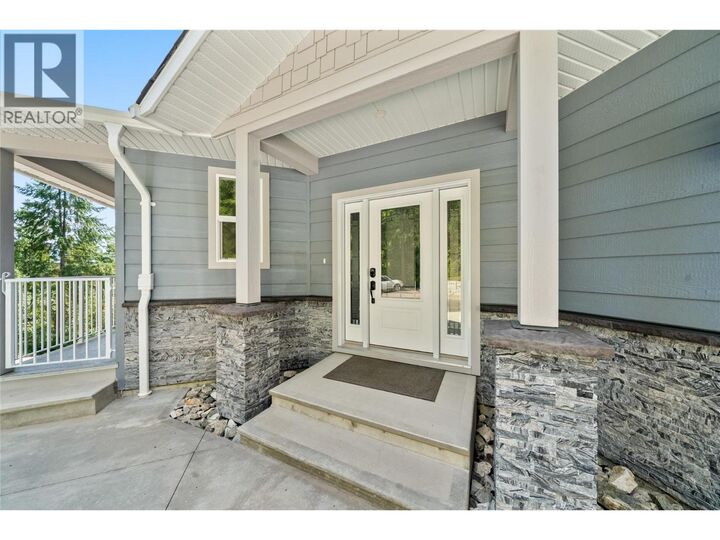 Property Photo: 2592 Alpen Paradies Road 58 BC V0E 1H1
