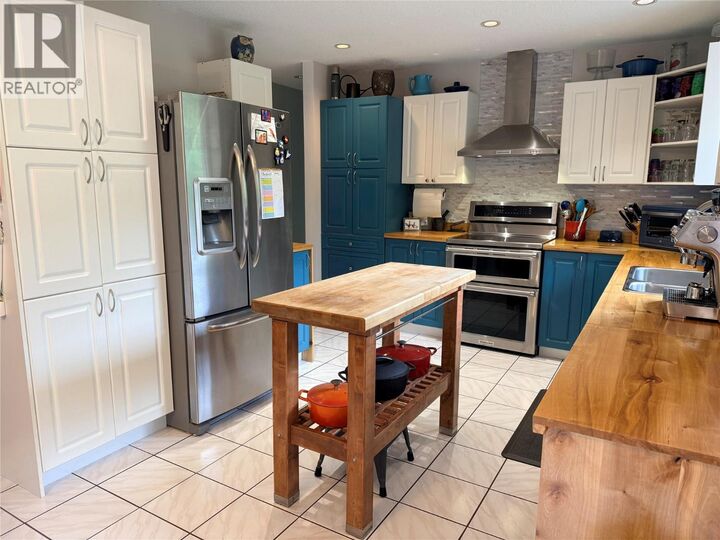 Property Photo: 466 Second Avenue BC V1R 4V5