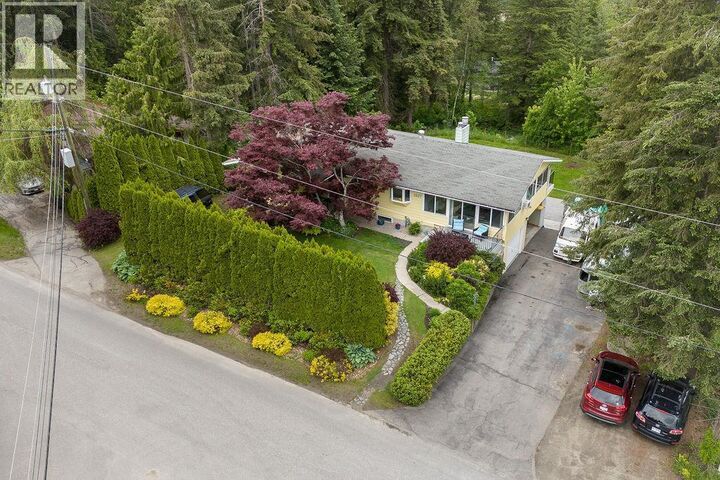 Property Photo: 2527 Islandview Road BC V0E 1H2