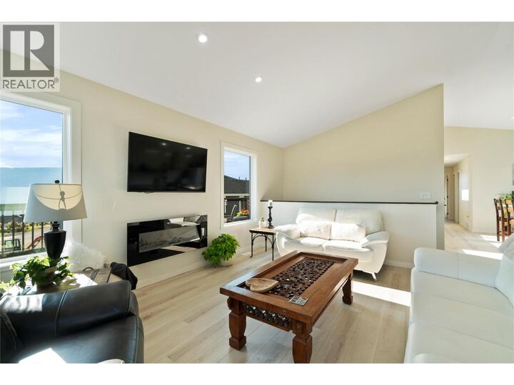 Property Photo: 2545 Panoramic Way BC V0E 1H0