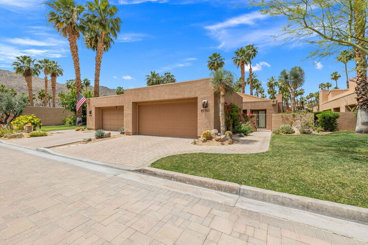 Property Photo:  49161 Mariposa Drive  CA 92260 