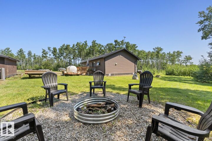 Property Photo:  60020 Range Road 460  AB T9N 2J2 