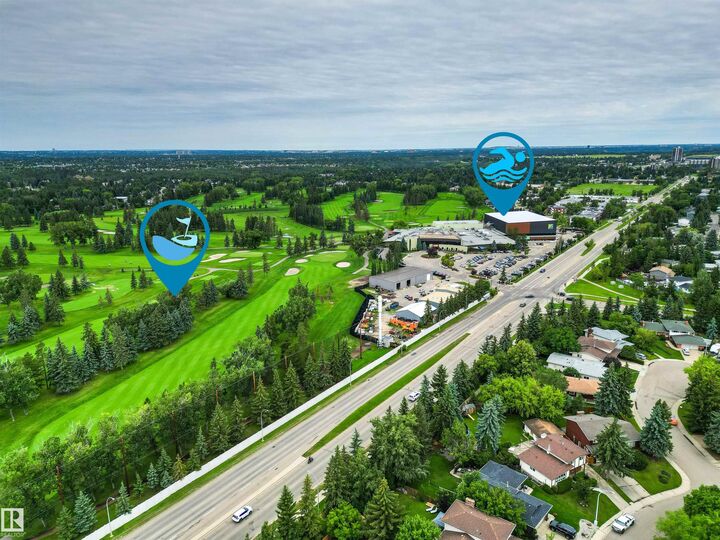 Property Photo: 3221 119 Street NW 64 AB T6J 5K7