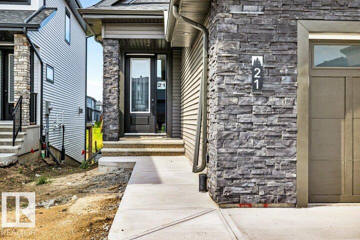 Property Photo: 21 Norwyck Way AB T7X 4E9