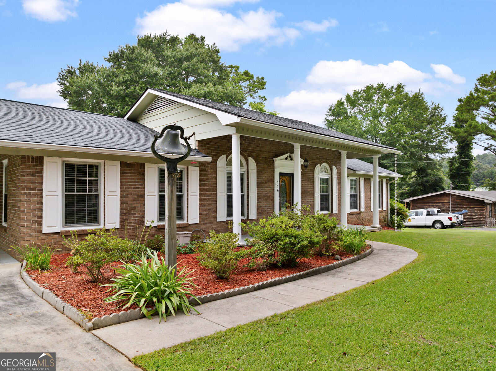 Property Photo: 576 Reeceburg Road SE GA 30173