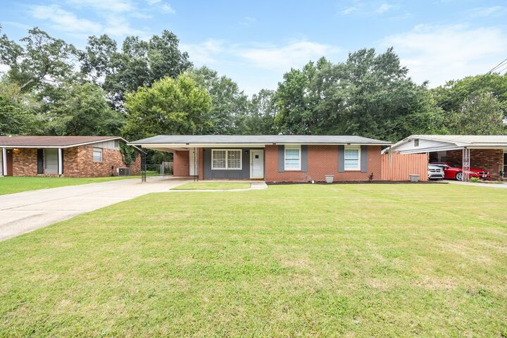 Property Photo:  1917 Wellborn Drive  GA 31907 