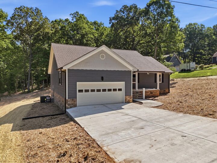 Property Photo:  440 Dogwood Lane  TN 37327 