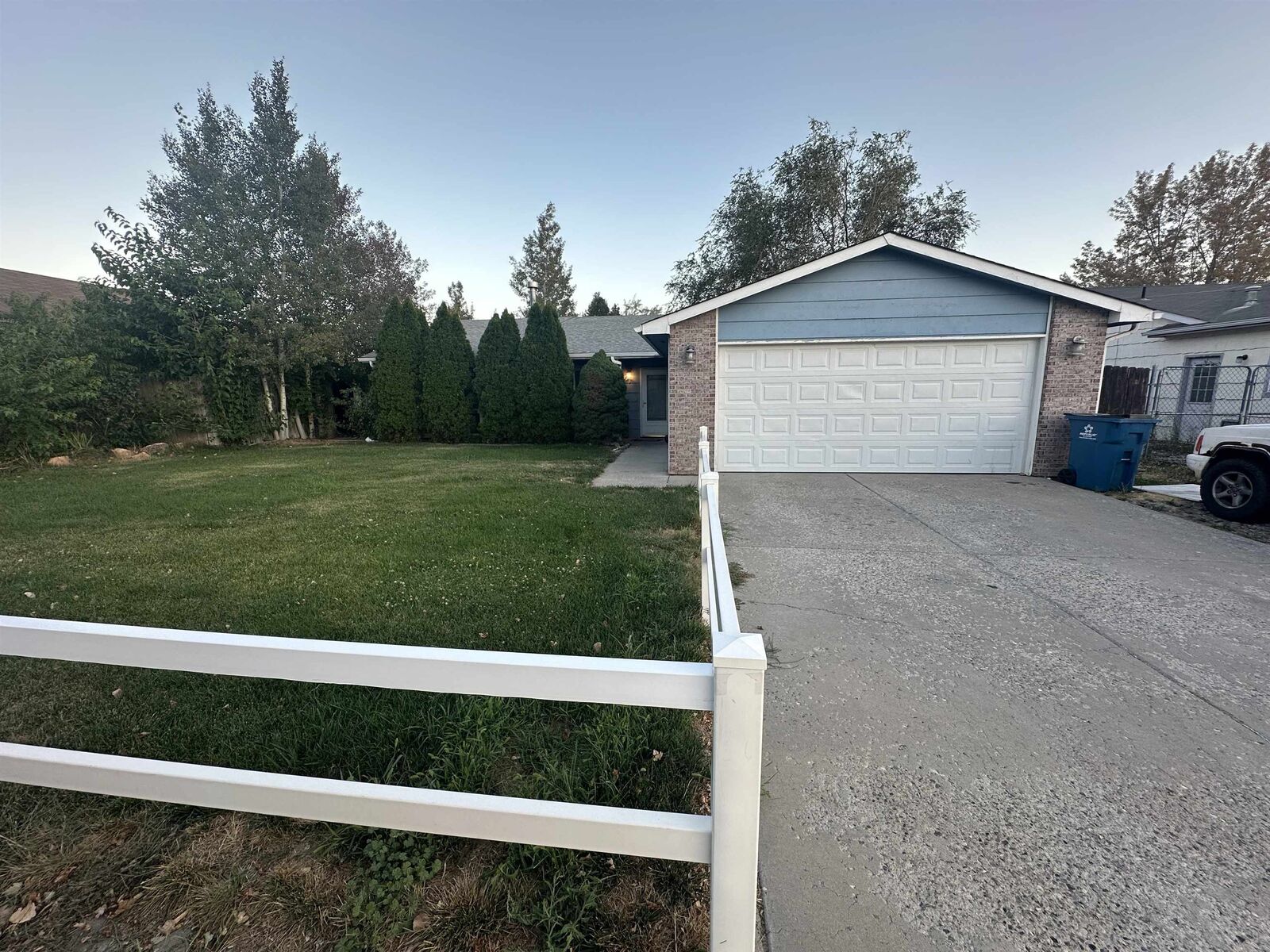 Property Photo:  2995 Bret Drive  CO 81504 