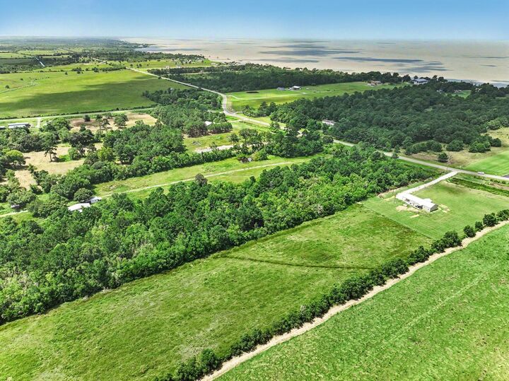 Property Photo:  0016 S Main  TX 77514 