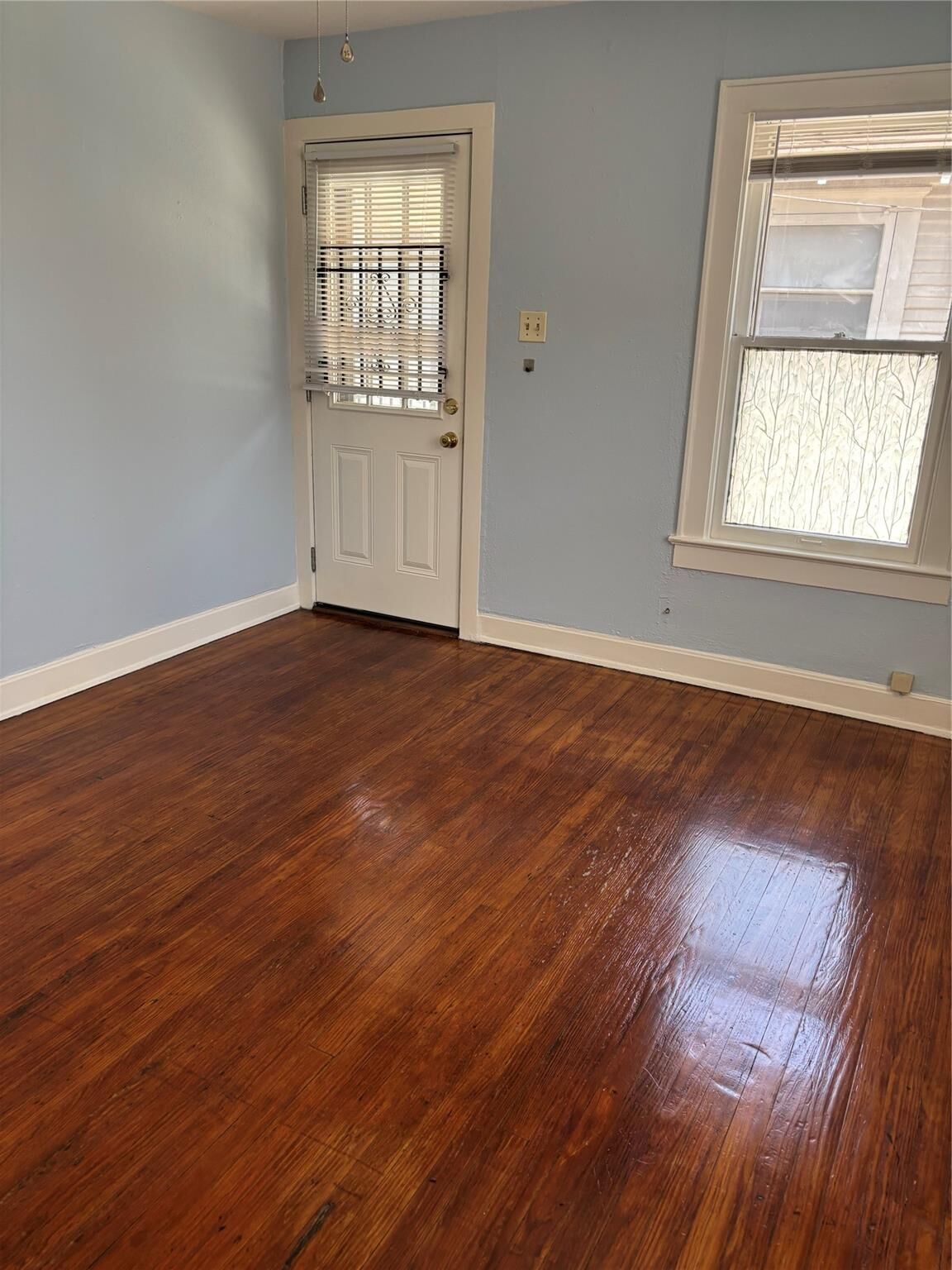 Property Photo: 4304 Pease Street 1/2 TX 77023