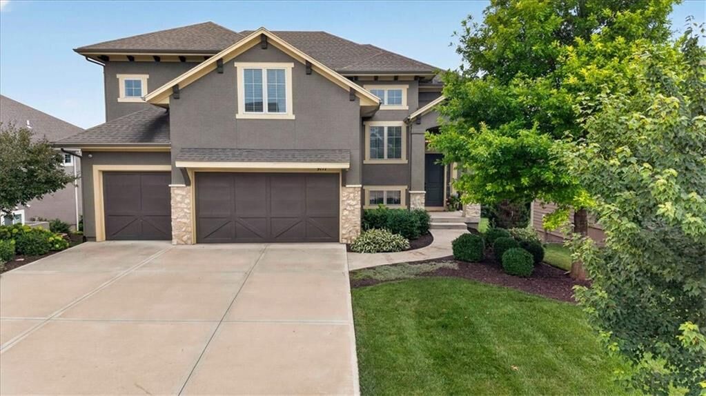 Property Photo:  9117 W 178th Street  KS 66013 