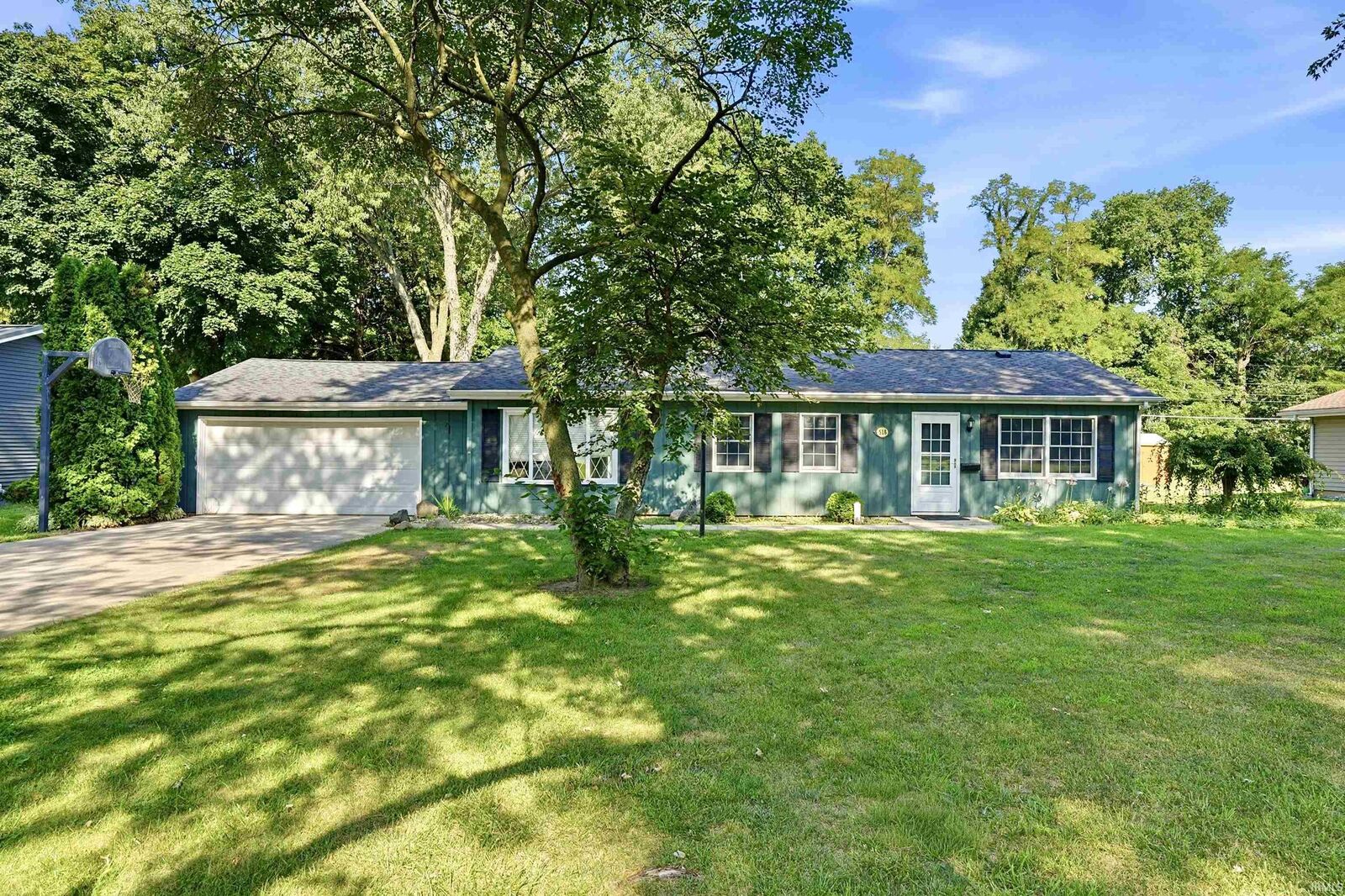 Property Photo: 518 N Meadow Lane IN 46755-2836
