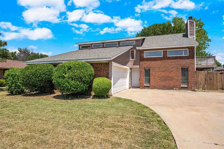 Property Photo: 7207 SW Drakestone Blvd OK 73505
