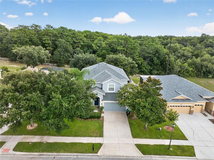 Property Photo:  5202 Royce Drive  FL 32757 