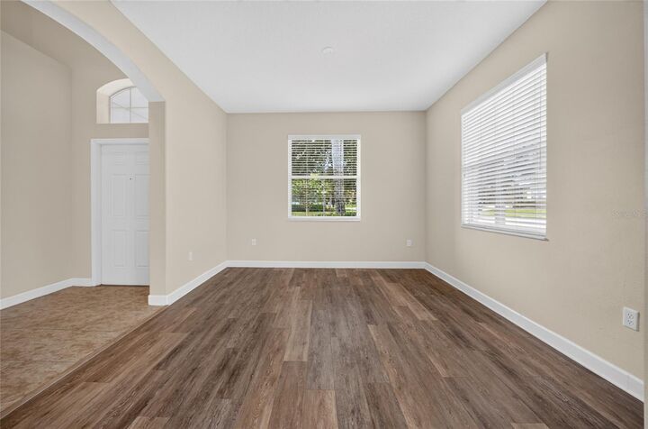 Property Photo: 5202 Royce Drive FL 32757
