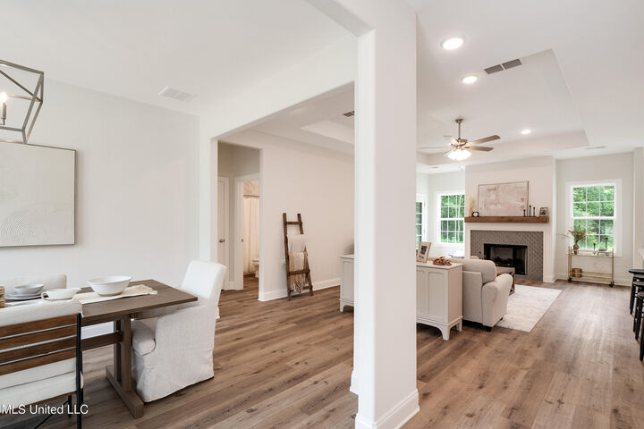 Property Photo: 7327 Newbury Drive MS 38654