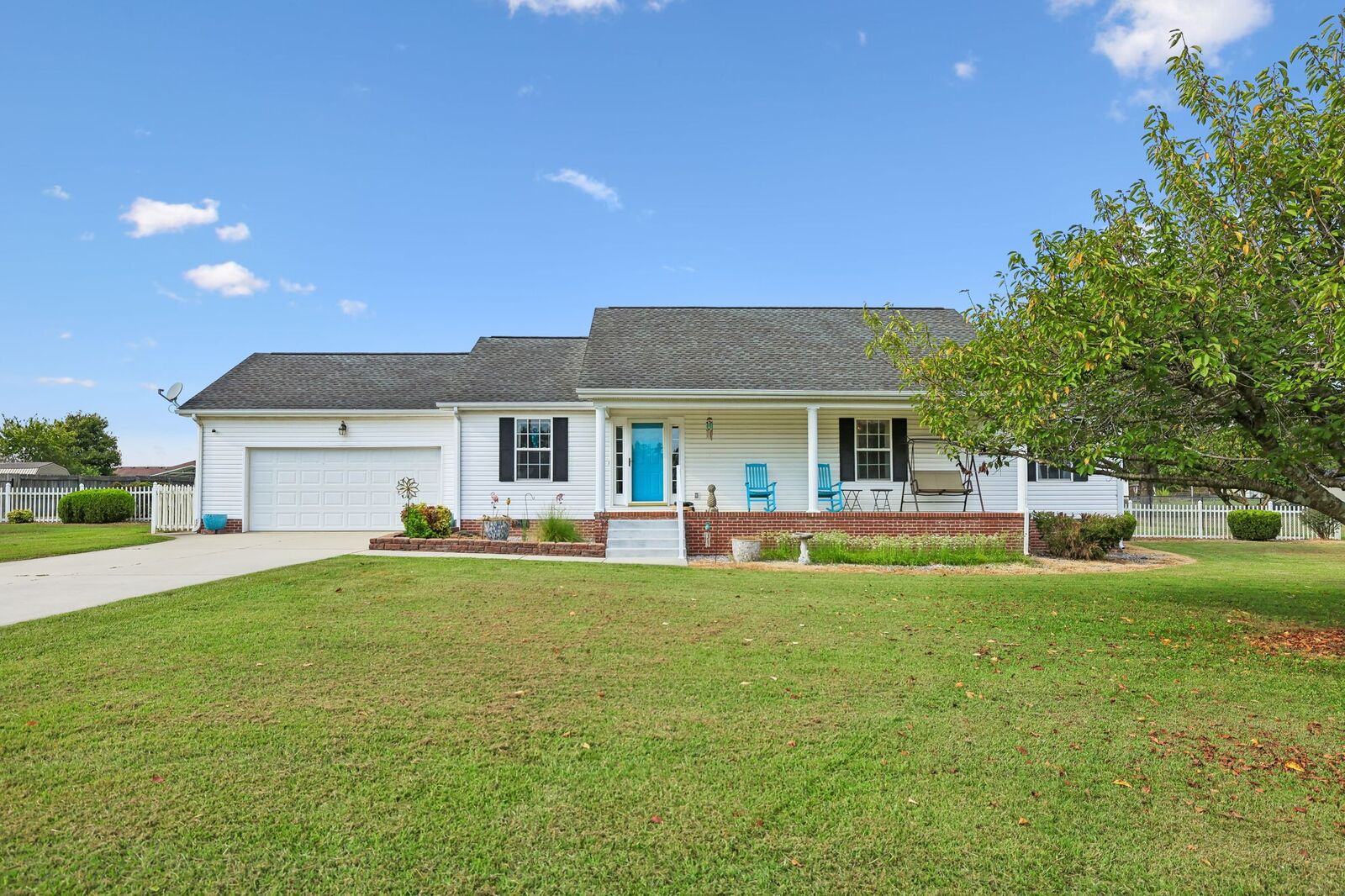 Property Photo:  102 Boone Dr  TN 37355 