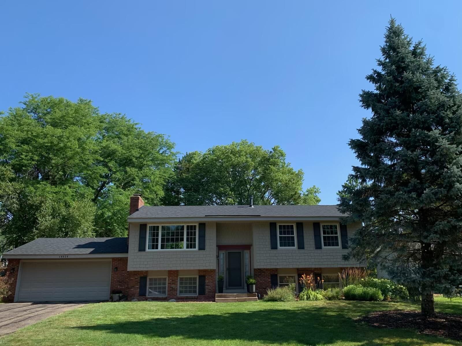Property Photo:  10924 Hyland Terrace  MN 55344 