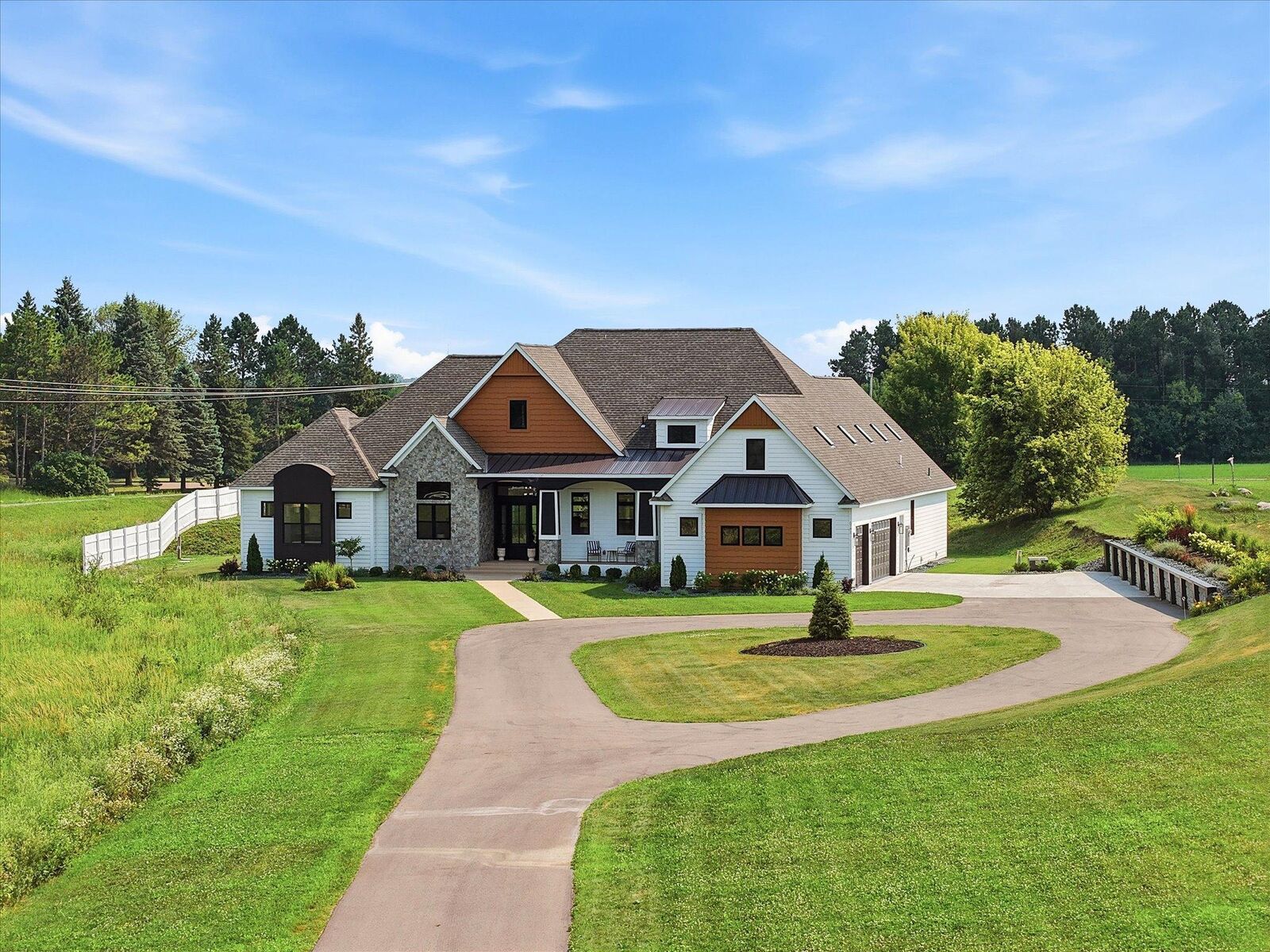 Property Photo: 6783 Broadview Drive MN 55372