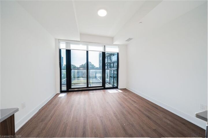 Property Photo: 500 Upper Wellington Street 402 ON L9A 0C7