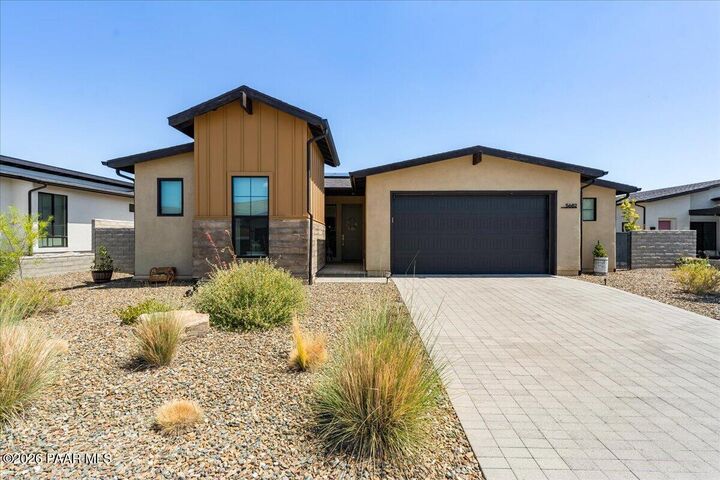 Property Photo: 5682 E Killen Loop AZ 86314