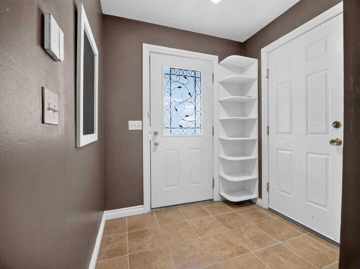 Property Photo: 285 Fresno Place NE AB T1Y 6Y3