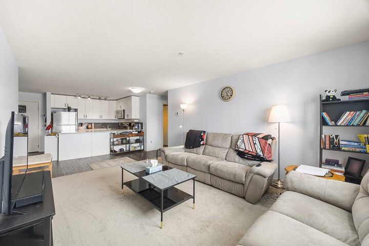 Property Photo: 181 Skyview Ranch Manor NE 2210 AB T3N 0V2