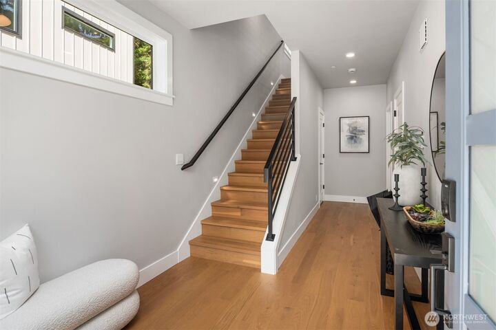 Property Photo: 13032 SE 19th Court WA 98005