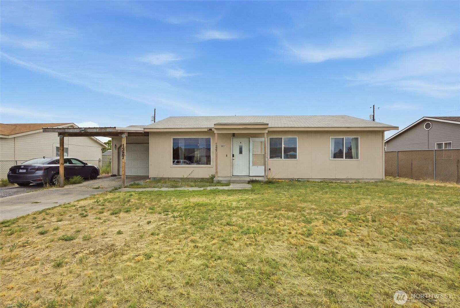 Property Photo: 1227 Lowry Street WA 98837
