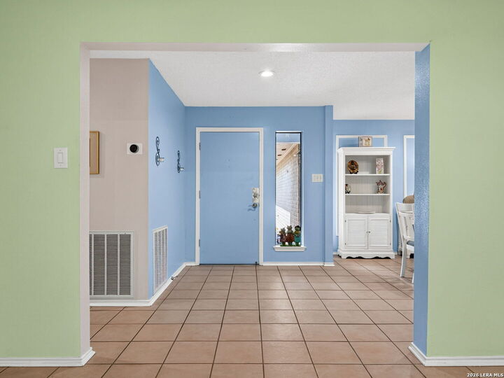Property Photo:  14306 Shadow Oaks Ln  TX 78231 