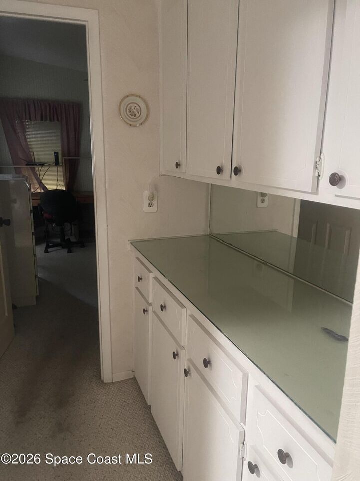 Property Photo: 512 Lee Court FL 32904
