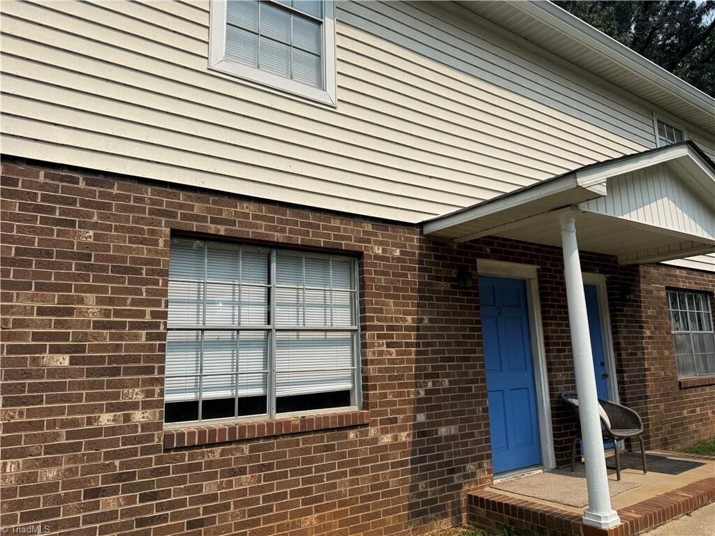Property Photo: 506 Summit Street NC 27025