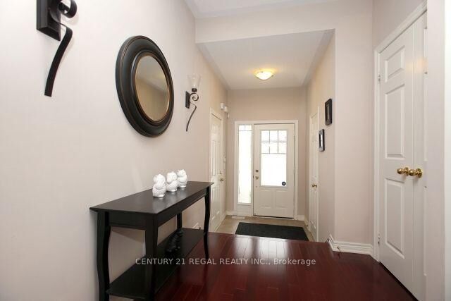 Property Photo: 16 Thatcher Crescent ON L9N 0B8