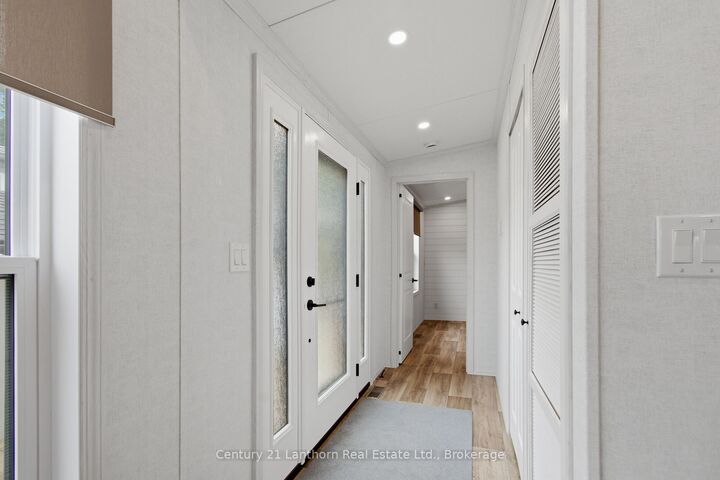 Property Photo:  484 Frankford Stirling Road 25  ON K0K 2C0 