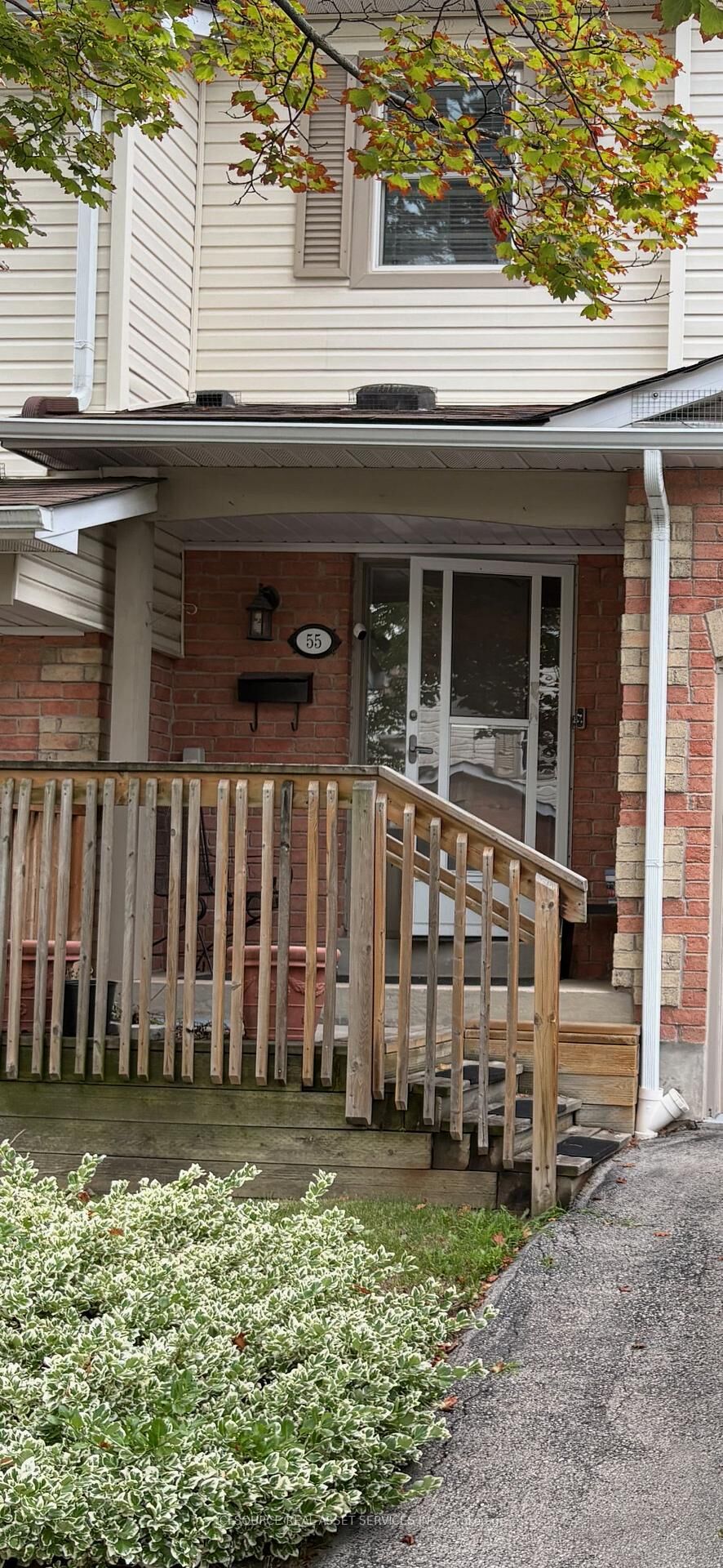 Property Photo: 2355 Fifth Line W 55 ON L5K 2M8