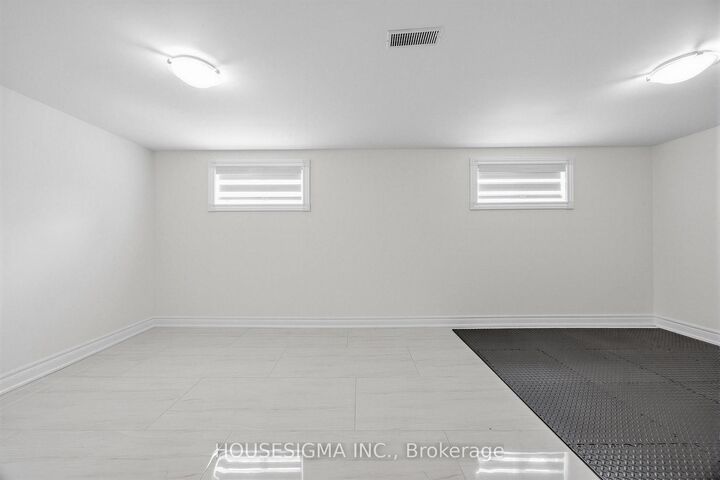 Property Photo: 61 Ruthmar Crescent ON M3N 2C6