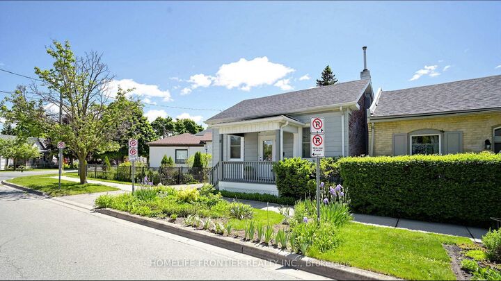Property Photo: 81 Richmond Street ON N3T 3Y7