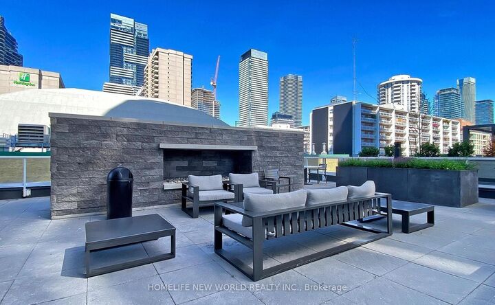 Property Photo: 403 Church Street 2307 ON M4Y 2C2