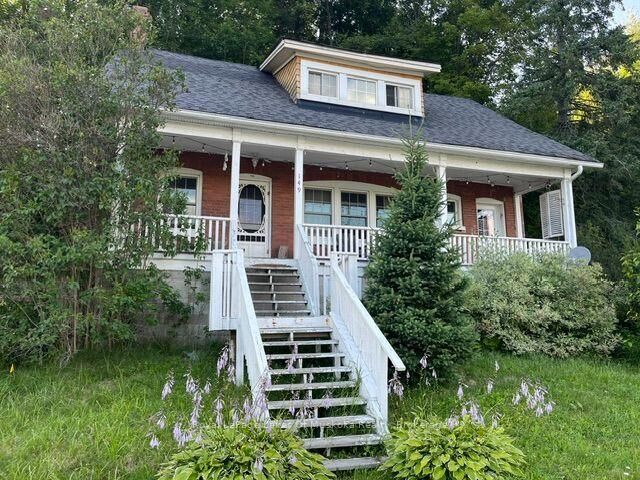Property Photo: 149 Ryerson Crescent ON P0A 1C0