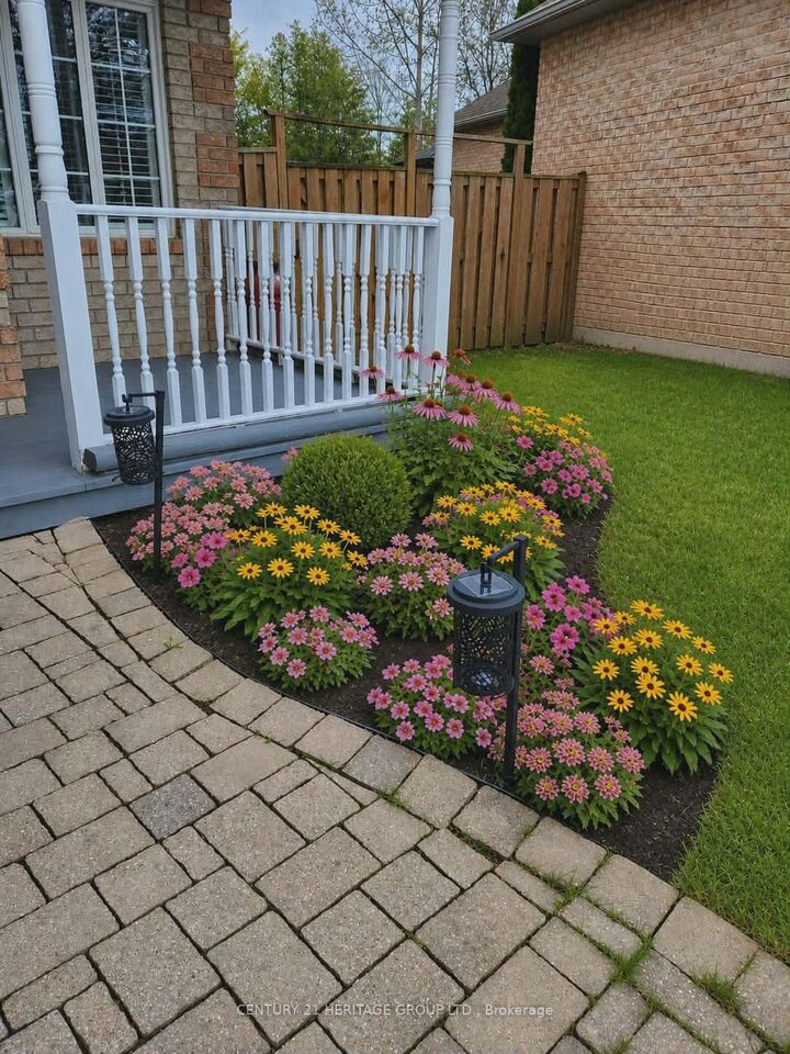 Property Photo: 1858 Emerald Court ON L9S 2A5