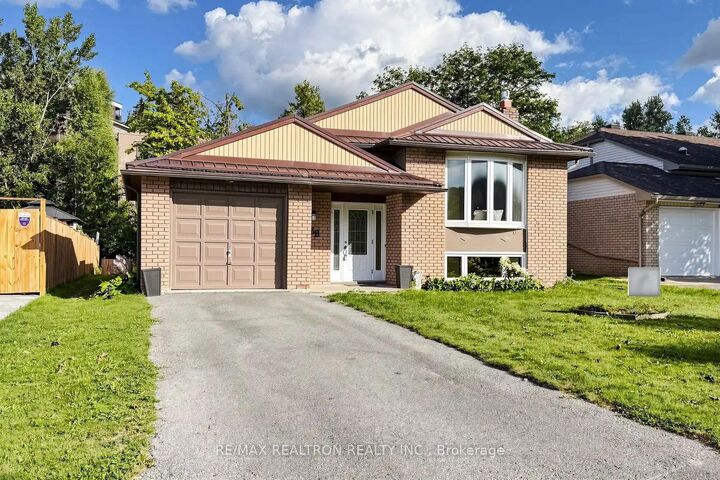938 Whitefield Drive — photo 1