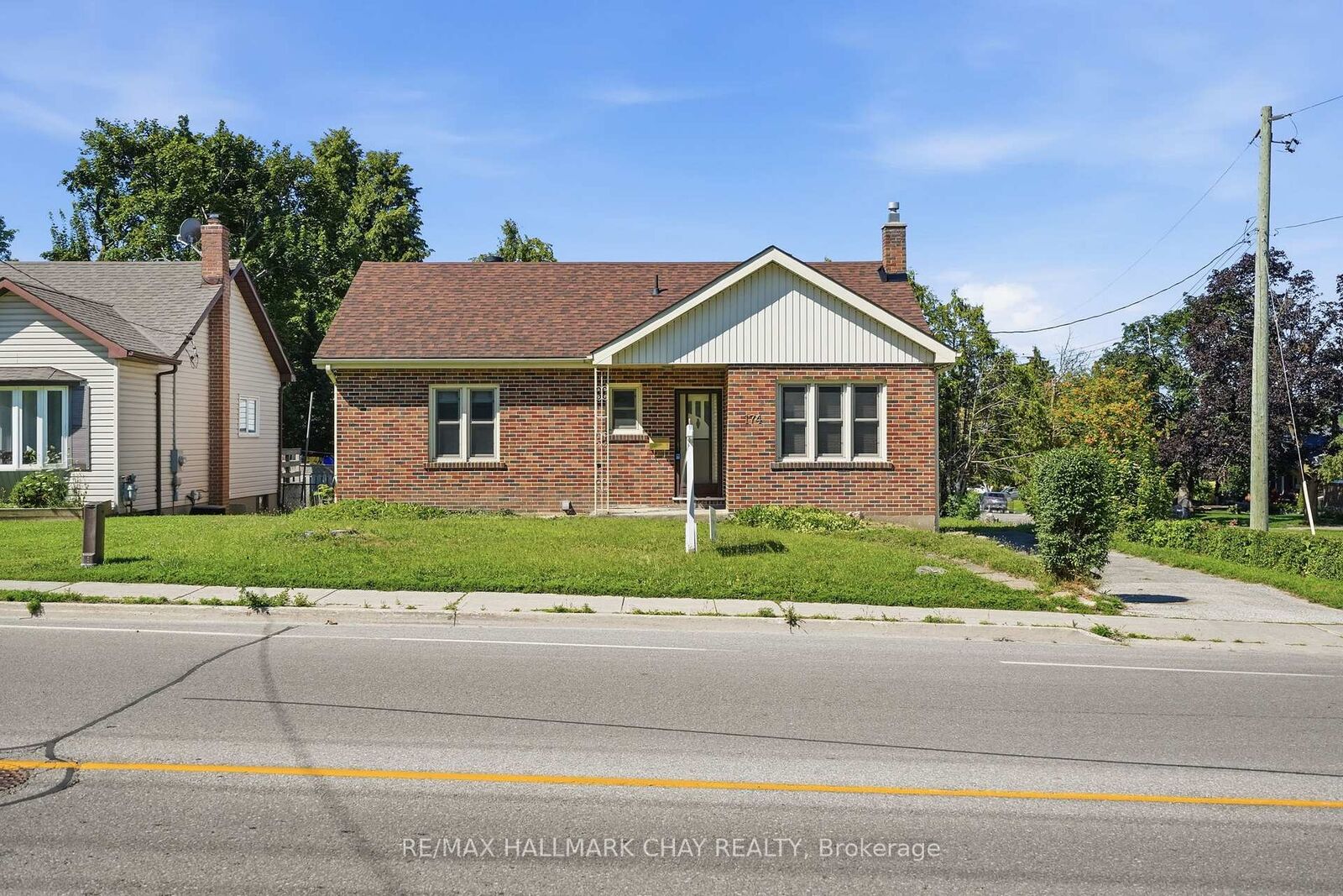 Property Photo:  174 St Vincent Street  ON L4M 3Z2 